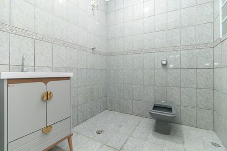 Casa para alugar com 164m², 2 quartos e 2 vagasBanheiro