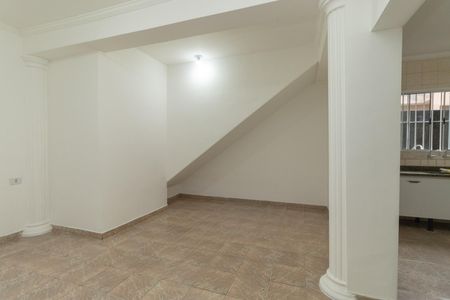 Casa para alugar com 164m², 2 quartos e 2 vagasSala