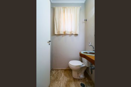 Casa de condomínio para alugar com 378m², 3 quartos e 3 vagas