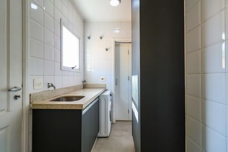 Casa de condomínio para alugar com 378m², 3 quartos e 3 vagas