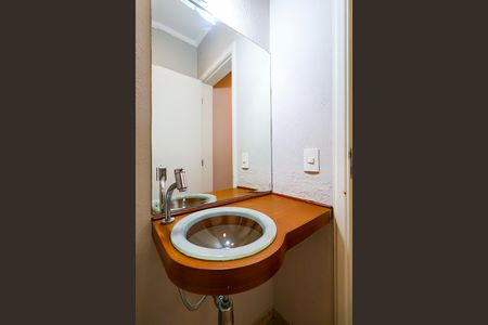 Casa de condomínio para alugar com 378m², 3 quartos e 3 vagas
