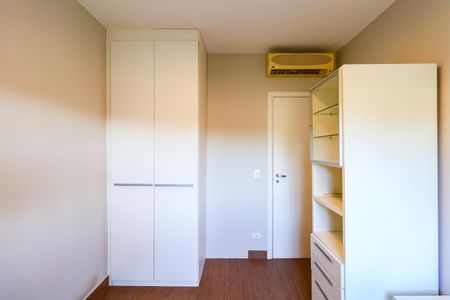 Casa de condomínio para alugar com 378m², 3 quartos e 3 vagas