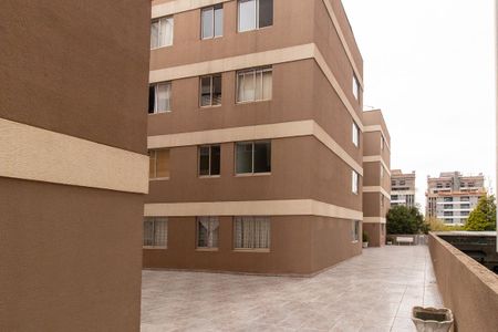 Apartamento à venda com 66m², 3 quartos e 1 vagaÁrea comum