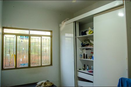 Casa à venda com 360m², 4 quartos e 3 vagas Casa à venda com 360m², 4 quartos e 3 vagasQuarto 2