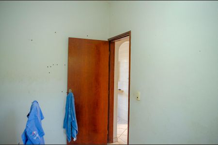 Casa à venda com 360m², 4 quartos e 3 vagas Casa à venda com 360m², 4 quartos e 3 vagasQuarto 2