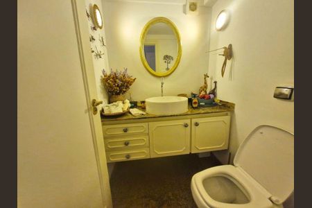 Apartamento à venda com 3 quartos, 300m² em Itaim Bibi, São Paulo