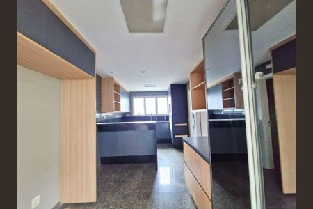 Apartamento à venda com 4 quartos, 250m² em Indianópolis, São Paulo
