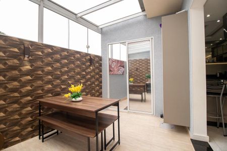 Casa de condomínio à venda com 165m², 3 quartos e 2 vagasÁrea comum
