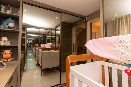 Casa de condomínio à venda com 165m², 3 quartos e 2 vagasQuarto 3