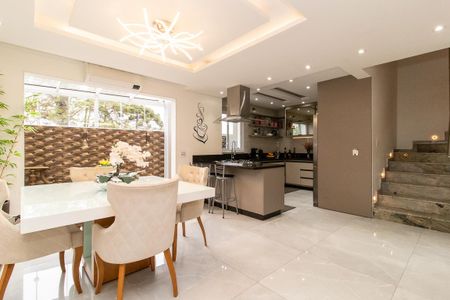 Casa de condomínio à venda com 165m², 3 quartos e 2 vagasSala de Jantar