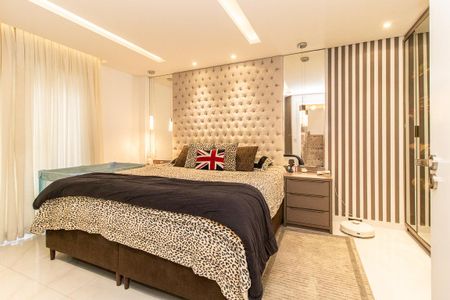 Casa de condomínio à venda com 165m², 3 quartos e 2 vagasQuarto 2 - Suíte