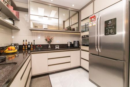 Casa de condomínio à venda com 165m², 3 quartos e 2 vagasCozinha - Armários