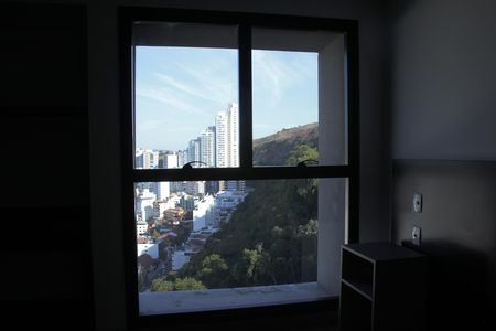 Vista do Quarto de kitnet/studio para alugar com 1 quarto, 24m² em Dom Bosco, Juiz de Fora