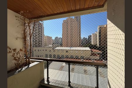 Varanda de apartamento para alugar com 1 quarto, 80m² em Vila Olímpia, São Paulo