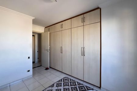 Apartamento para alugar com 252m², 3 quartos e 4 vagas Apartamento para alugar com 252m², 3 quartos e 4 vagasQuarto 1