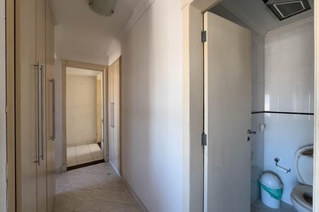 Apartamento para alugar com 252m², 3 quartos e 4 vagas Apartamento para alugar com 252m², 3 quartos e 4 vagasLavabo