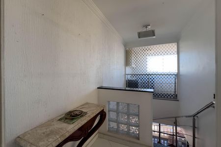 Apartamento para alugar com 252m², 3 quartos e 4 vagas Apartamento para alugar com 252m², 3 quartos e 4 vagasHall
