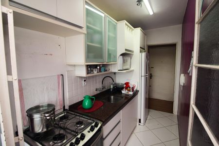 Apartamento à venda com 80m², 3 quartos e 1 vagaCozinha