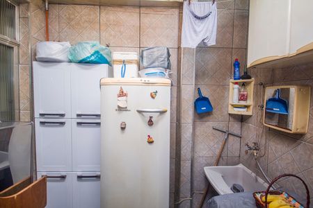 Apartamento à venda com 51m², 2 quartos e 1 vaga Apartamento à venda com 51m², 2 quartos e 1 vagaCozinha e Área de Serviço