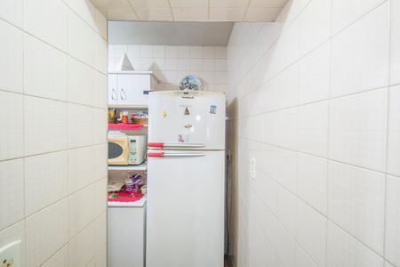 Apartamento à venda com 51m², 2 quartos e 1 vaga Apartamento à venda com 51m², 2 quartos e 1 vagaCozinha e Área de Serviço