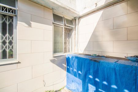 Apartamento à venda com 51m², 2 quartos e 1 vaga Apartamento à venda com 51m², 2 quartos e 1 vagaÁrea externa