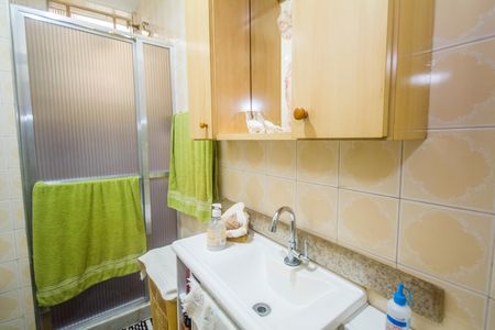 Apartamento à venda com 51m², 2 quartos e 1 vaga Apartamento à venda com 51m², 2 quartos e 1 vagaBanheiro