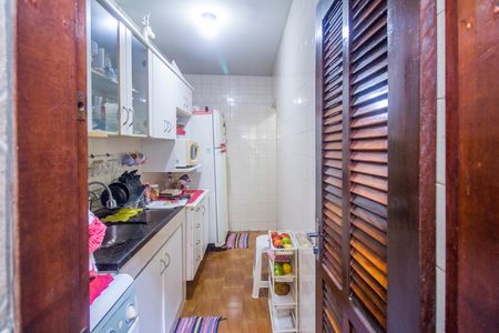 Apartamento à venda com 51m², 2 quartos e 1 vaga Apartamento à venda com 51m², 2 quartos e 1 vagaCozinha e Área de Serviço