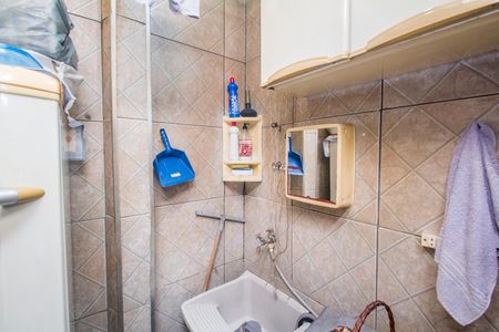 Apartamento à venda com 51m², 2 quartos e 1 vaga Apartamento à venda com 51m², 2 quartos e 1 vagaCozinha e Área de Serviço