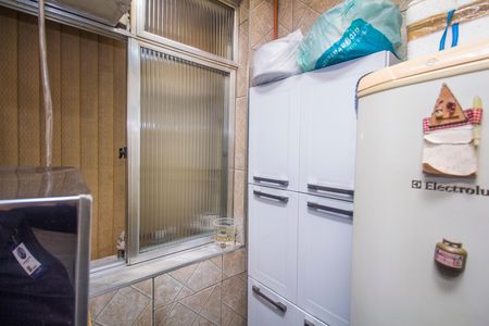 Apartamento à venda com 51m², 2 quartos e 1 vaga Apartamento à venda com 51m², 2 quartos e 1 vagaCozinha e Área de Serviço