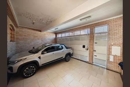Casa à venda com 132m², 2 quartos e 2 vagasGaragem