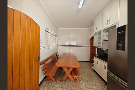 Casa à venda com 132m², 2 quartos e 2 vagasCozinha