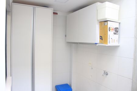 Casa de condomínio à venda com 114m², 2 quartos e 2 vagasQuintal