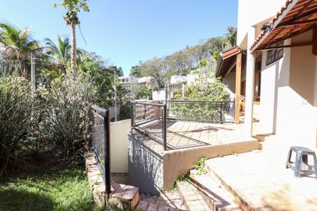 Casa de condomínio à venda com 319m², 3 quartos e 4 vagas