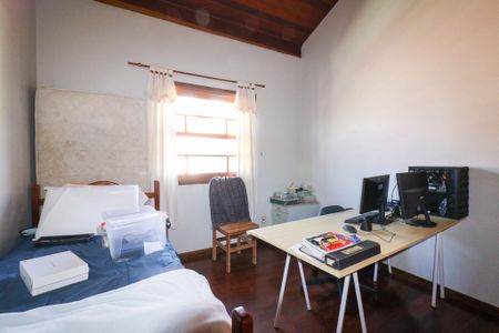 Casa de condomínio à venda com 319m², 3 quartos e 4 vagas
