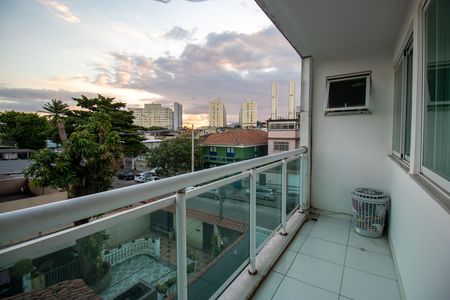 Apartamento à venda com 88m², 3 quartos e 1 vaga Apartamento à venda com 88m², 3 quartos e 1 vagaVaranda da Sala