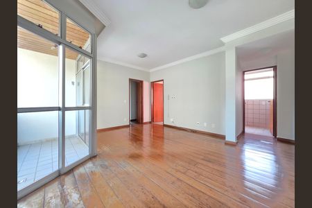 Sala  de apartamento para alugar com 2 quartos, 72m² em Funcionários, Belo Horizonte
