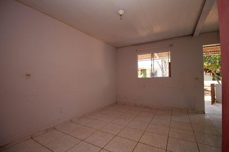 Casa à venda com 735m², 4 quartos e 3 vagasSala 2