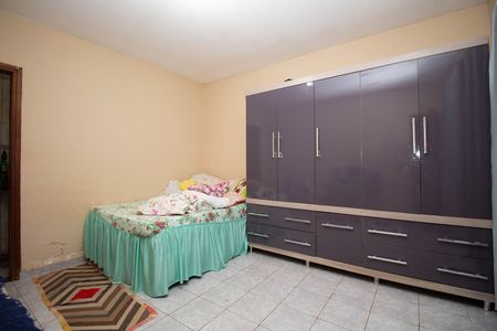 Casa à venda com 735m², 4 quartos e 3 vagasSuíte