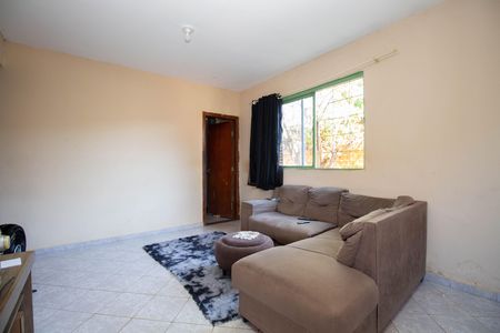 Casa à venda com 735m², 4 quartos e 3 vagasSala 1