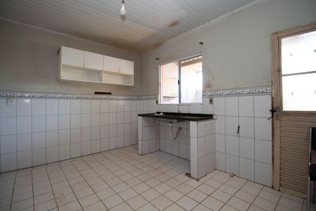Casa à venda com 735m², 4 quartos e 3 vagasCozinha