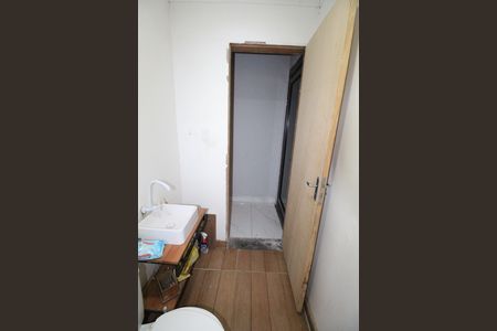 Casa para alugar com 200m², 3 quartos e 5 vagasBanheiro 2