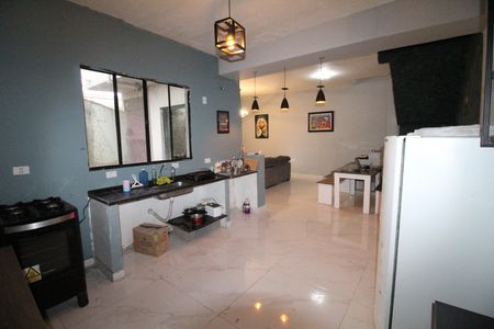 Casa para alugar com 200m², 3 quartos e 5 vagasCozinha