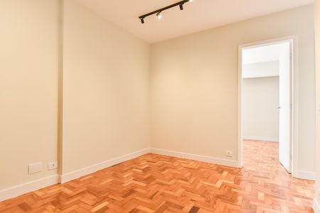 Apartamento à venda com 42m², 2 quartos e 1 vaga Apartamento à venda com 42m², 2 quartos e 1 vagaSala