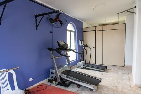 Apartamento à venda com 42m², 2 quartos e 1 vaga Apartamento à venda com 42m², 2 quartos e 1 vagaÁrea comum - Academia