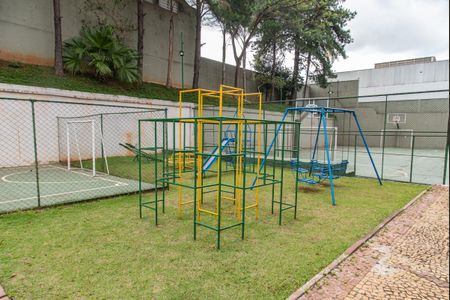Apartamento à venda com 42m², 2 quartos e 1 vaga Apartamento à venda com 42m², 2 quartos e 1 vagaÁrea comum - Playground