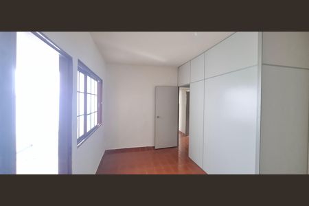 Casa para alugar com 350m², 3 quartos e 3 vagasSala