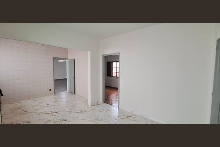 Casa para alugar com 350m², 3 quartos e 3 vagasCopa e Cozinha