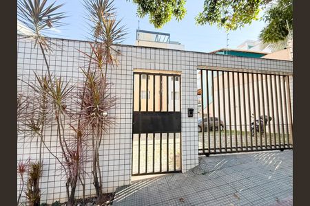 Apartamento à venda com 58m², 2 quartos e 1 vagaFachada