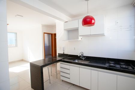 Apartamento à venda com 58m², 2 quartos e 1 vagaCozinha e Área de Serviço