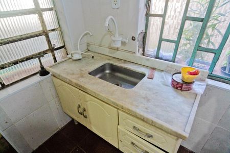 Casa à venda com 230m², 1 quarto e 2 vagasCasa 2 - cozinha